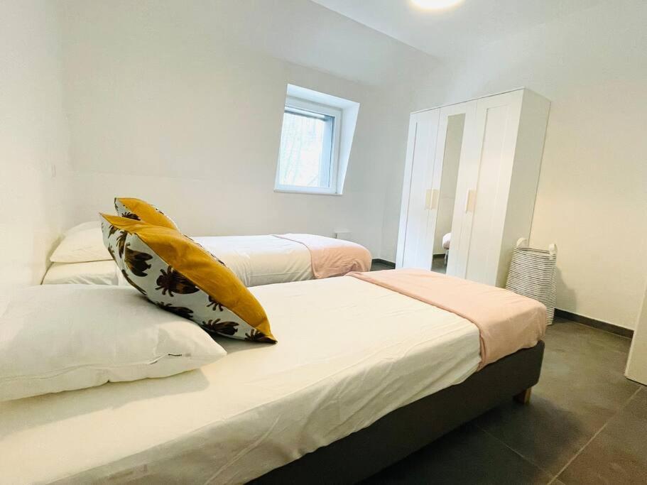 Apartment Penthouse 3 Bedrooms In Center W. Private Garden