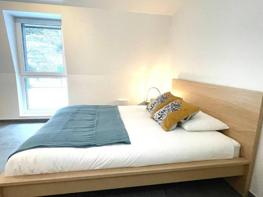 Penthouse 3 Bedrooms In Center W. Private Garden Apartment